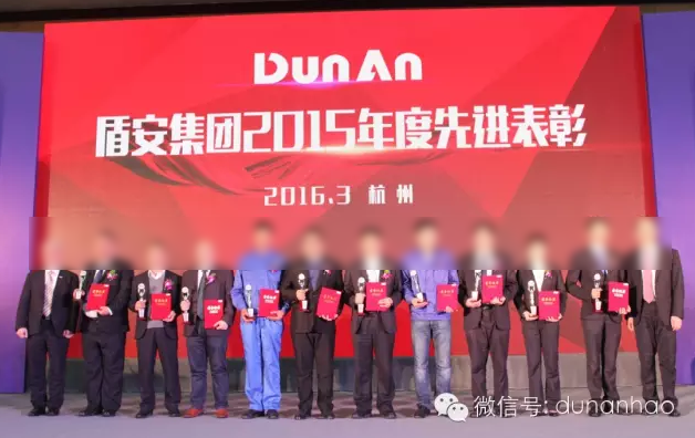 全球新冠肺炎确诊病例数超400万 美国确诊逾1